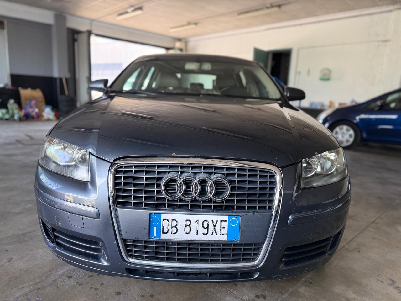 Audi A3 2.0 16V FSI Ambition