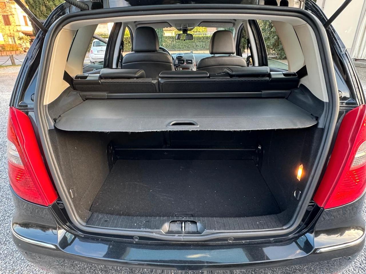 Mercedes-benz A 150 160 BlueEFFICIENCY Avantgarde
