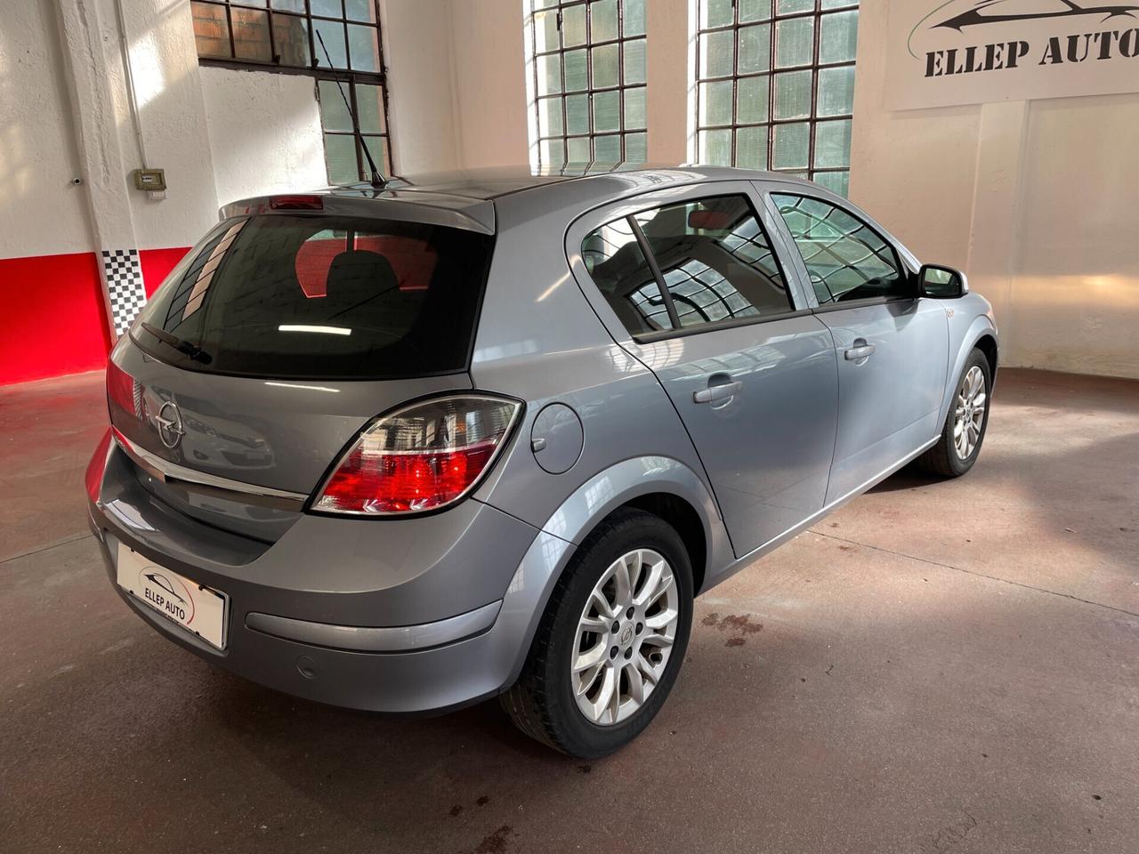 Opel Astra 1.6 UNICO PROPRIETARIO