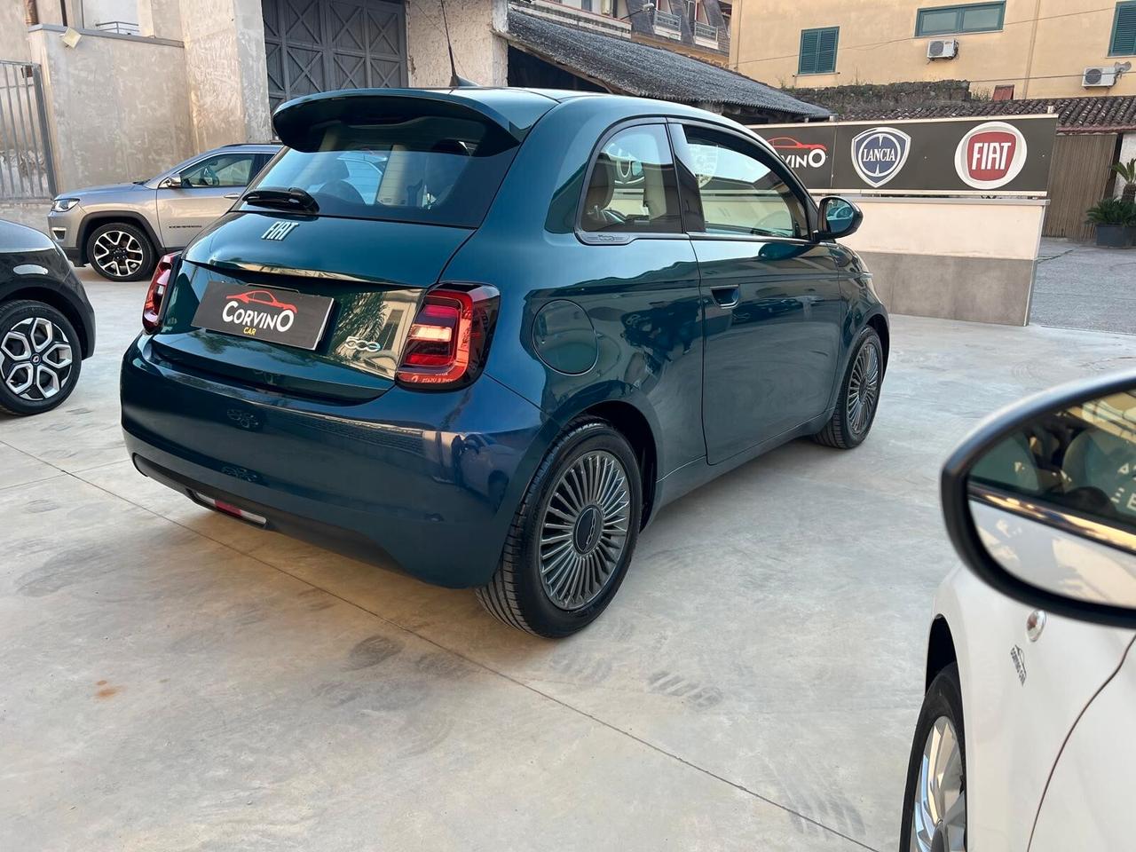 Fiat 500e Berlina 42 kWh