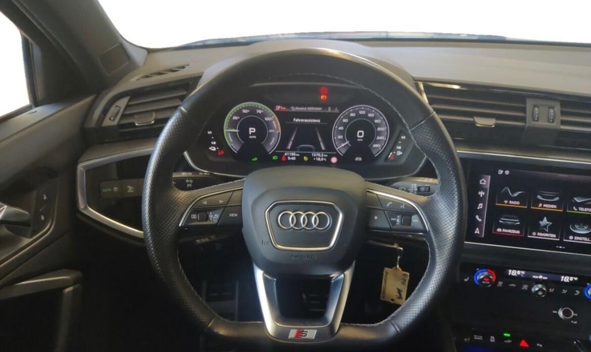 Audi Q3 Sportback S-line 45 TFSIe S-tronic