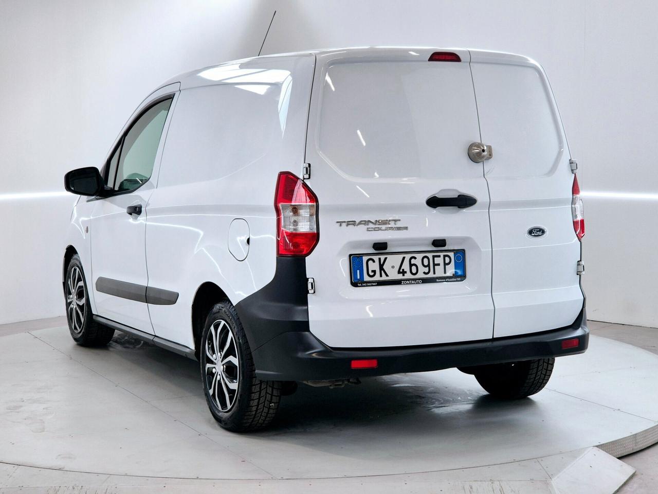 FORD TRANSIT COURIER