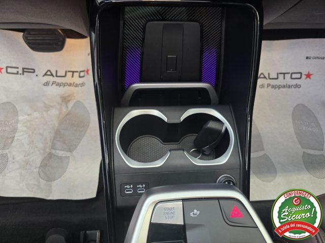 BMW X1 sDrive 18d xLine + Tetto