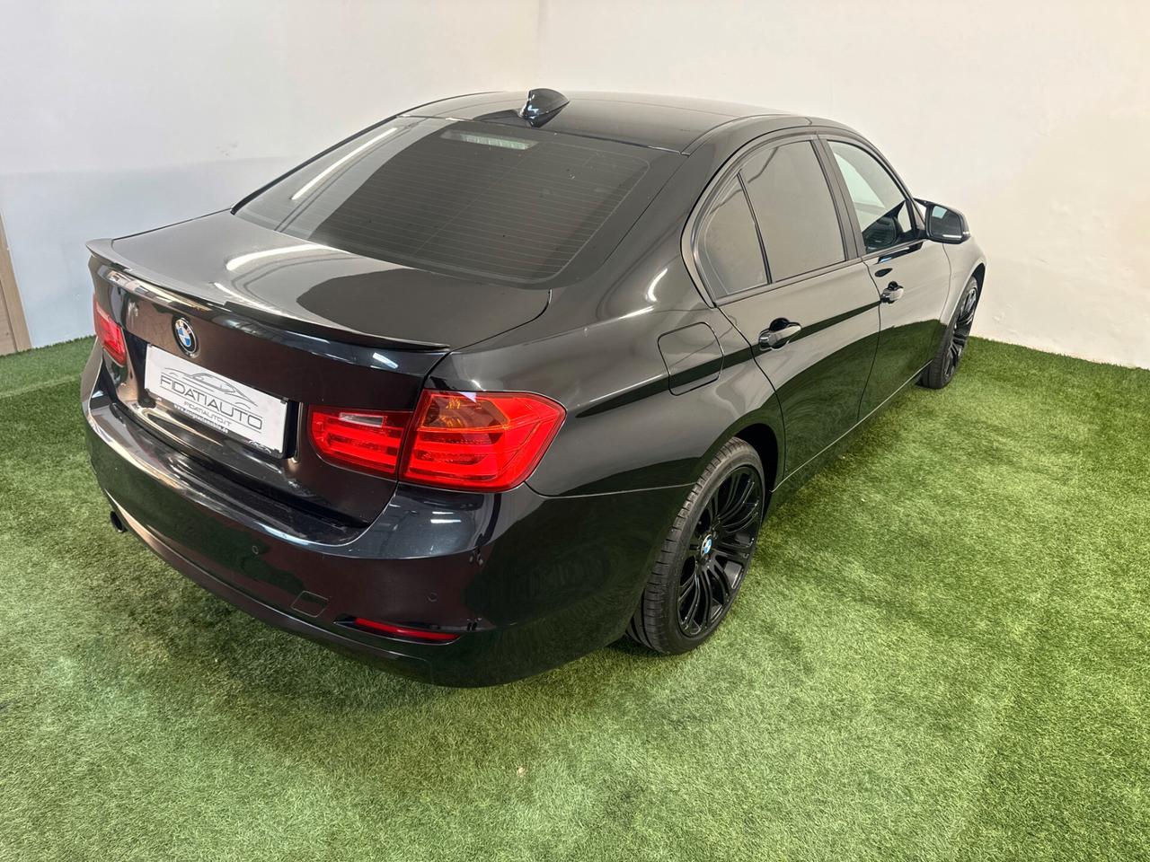 Bmw 316i BERLINA EURO6 NAVIGATORE