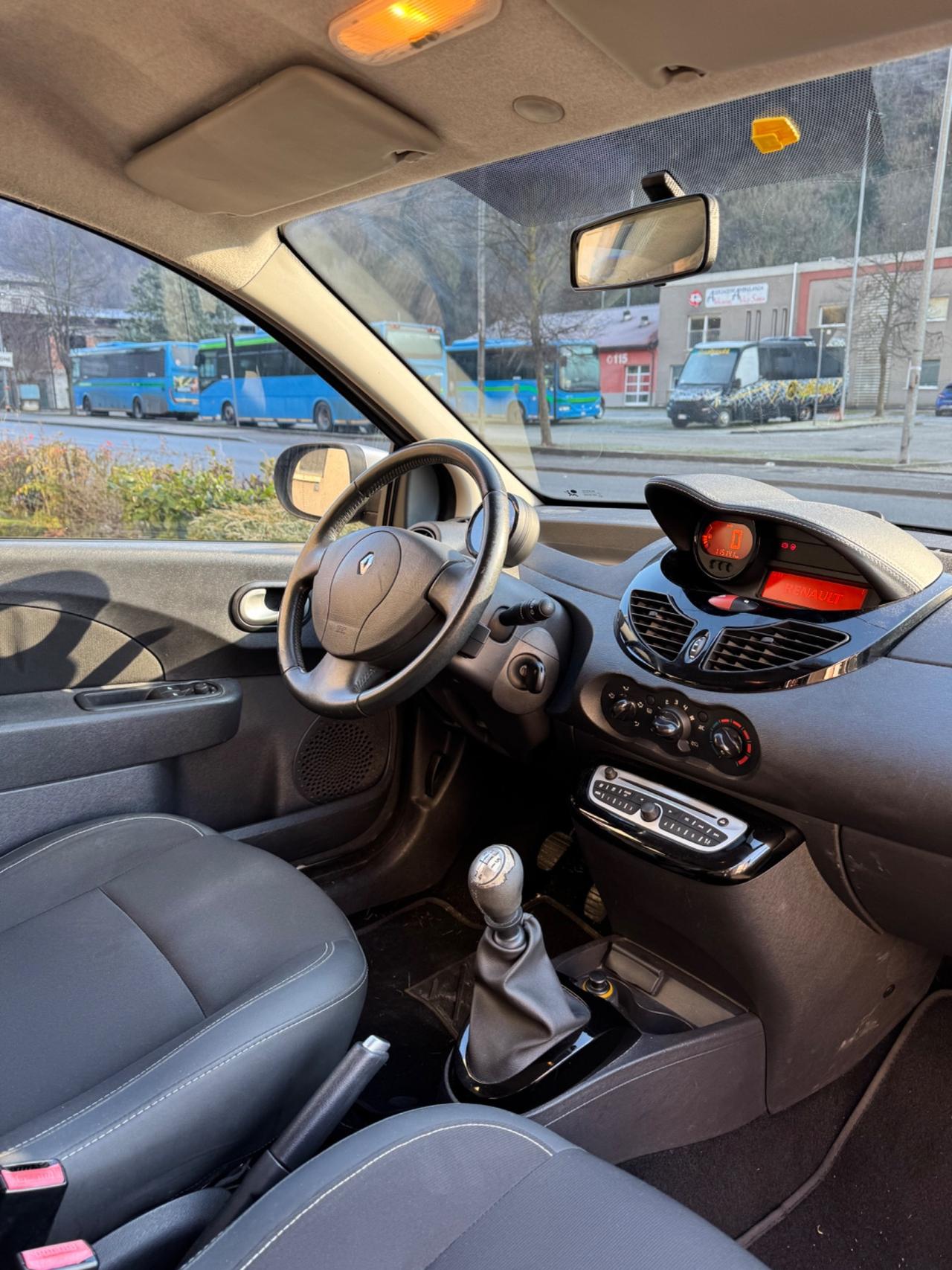 Renault Twingo 1.2 16V Live