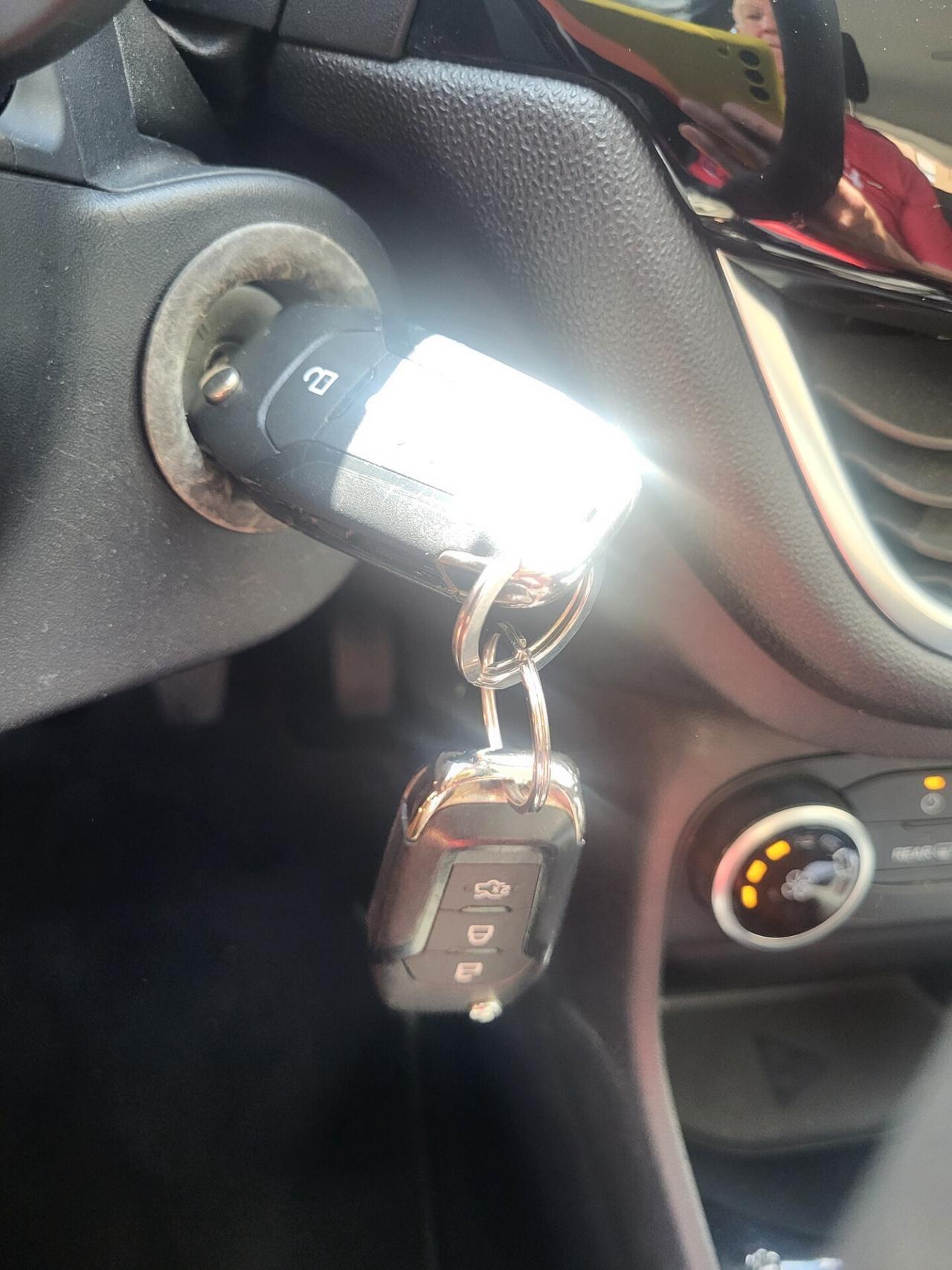 FORD FIESTA 1,1-FOTO REVISIONE-UNICA PROPRIETARIA