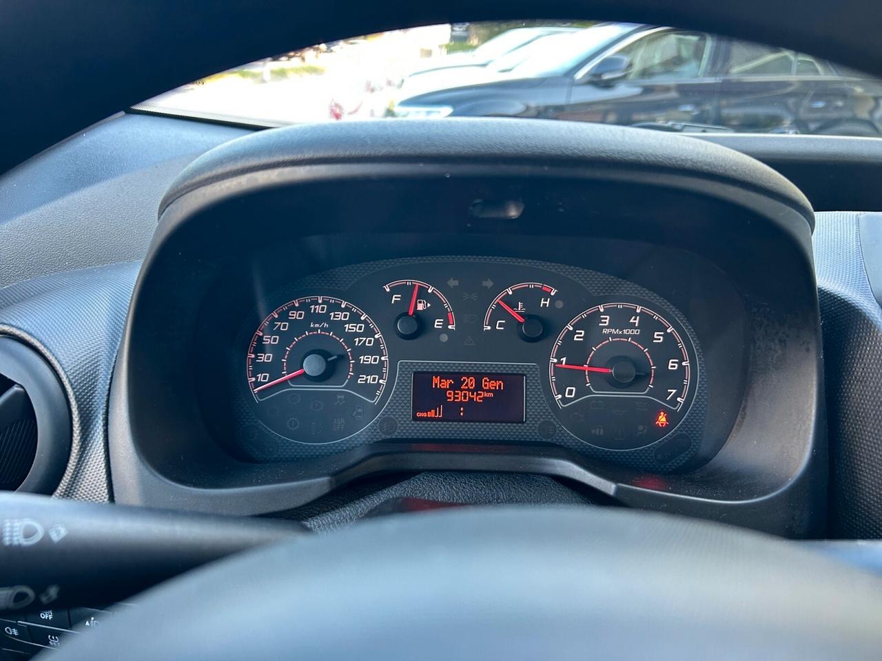 Fiat Qubo 1.4 8V 77 CV Easy Natural Power IVA ESPOSTA