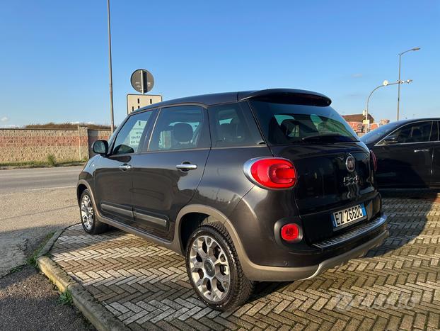 FIAT 500L Trekking GPL Tetto panoramico
