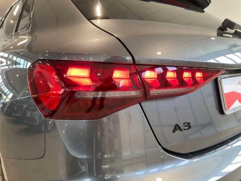 Audi A3 IV 2024 Sportback 35 2.0 tdi S line edition s-tronic
