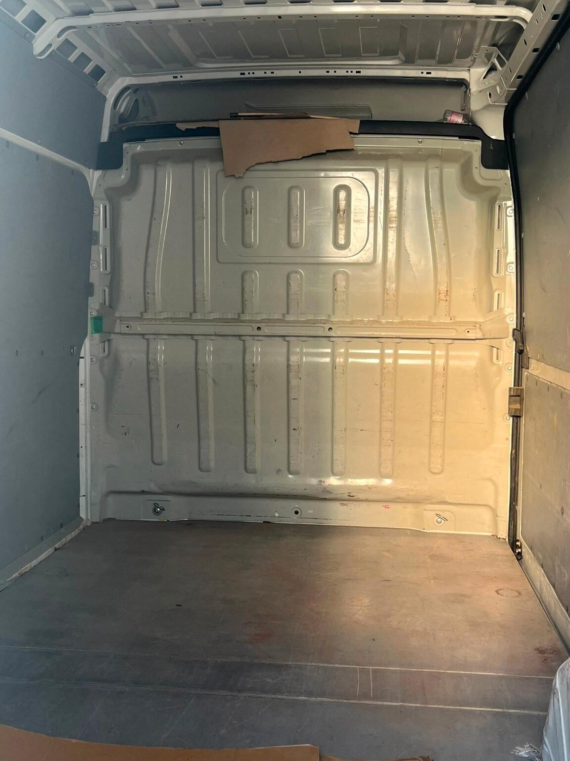 PEUGEOT Boxer (3ª serie) Boxer 330 2.2 BlueHDi...