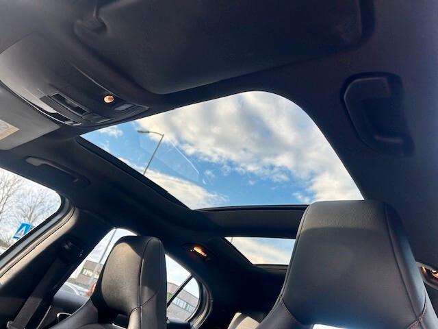 Mercedes-benz GLA 250 Automatic 4Matic Premium