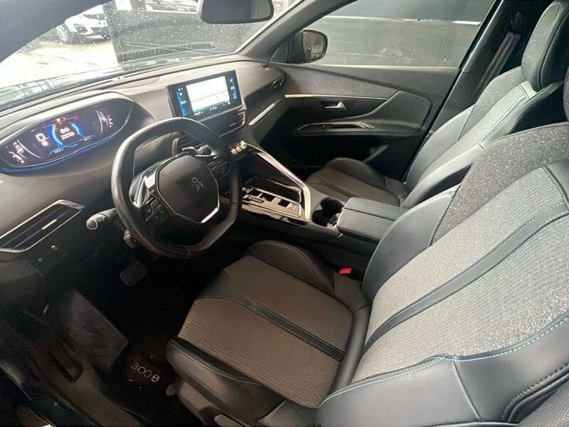 Peugeot 3008 BlueHDi 130 S&S EAT8 Allure