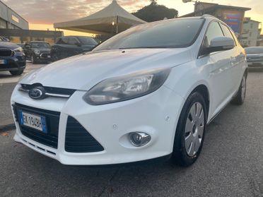 Ford Focus 1.6 TDCi 95 CV SW Titanium OK PER NEOPATENTATI
