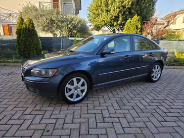 Volvo S40 2.0 D cat Summum