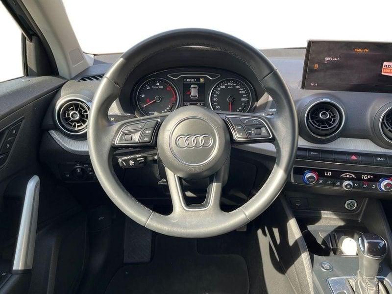 Audi Q2 30 2.0 tdi Admired s-tronic
