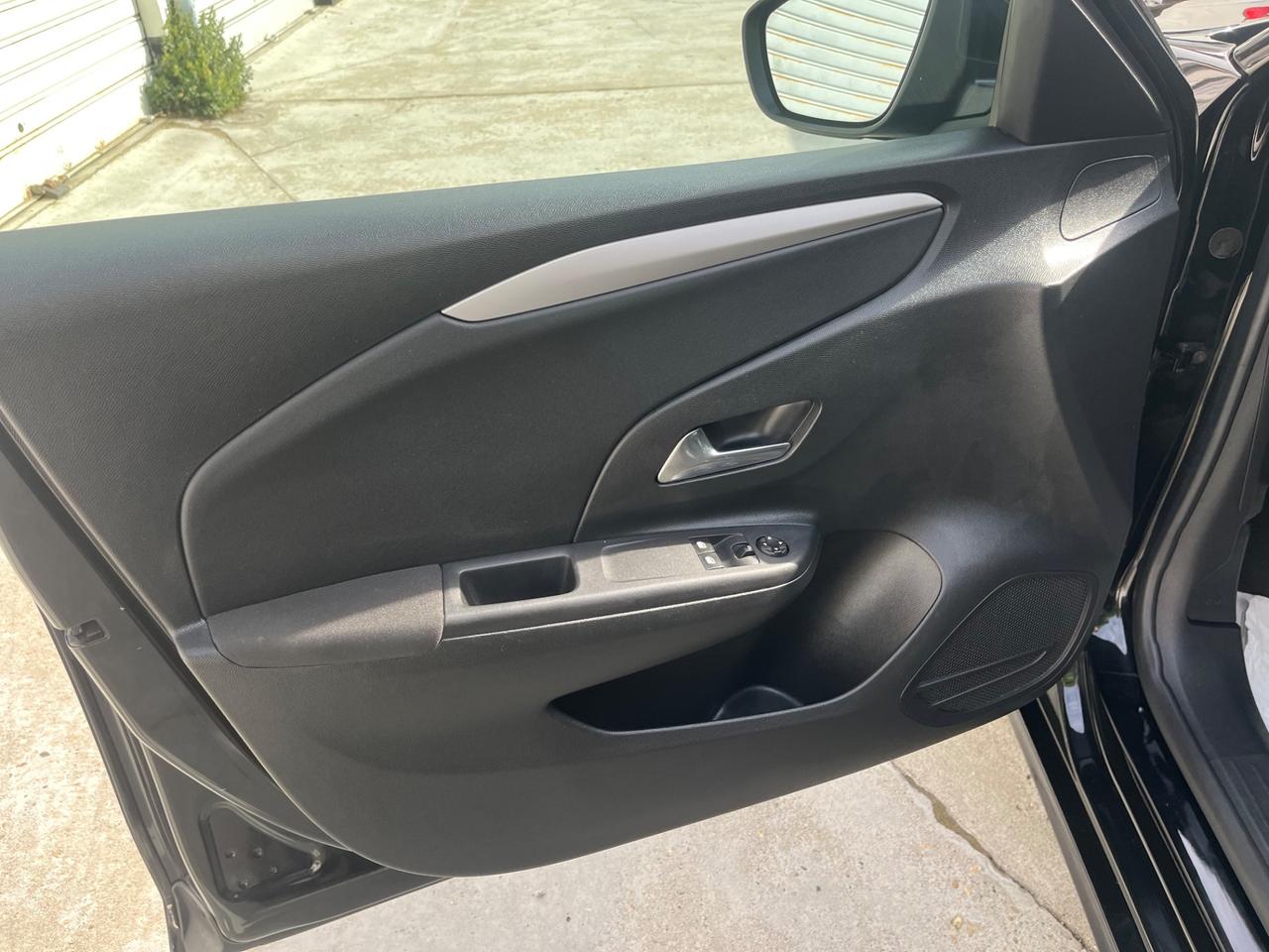 Opel Corsa 1.2 Elegance OK NEOPATENTATI