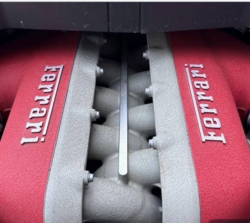 Ferrari Purosangue-Sedili climatizzati e massagg.