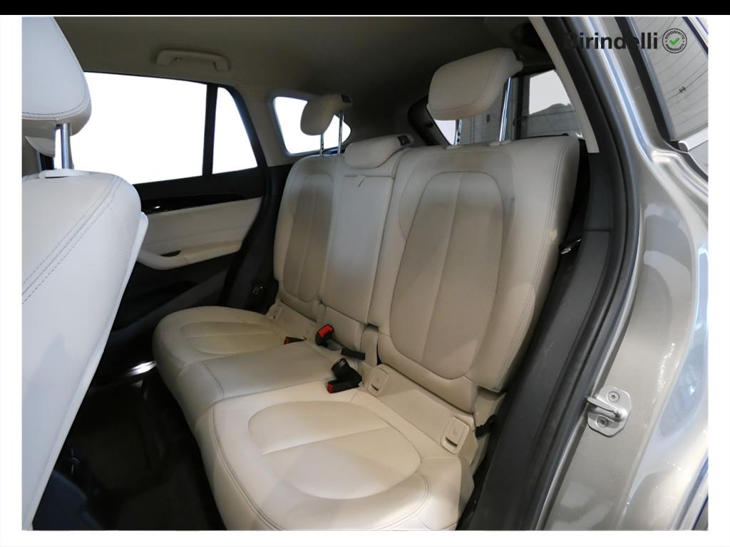 BMW X1 (F48) - X1 sDrive20i xLine