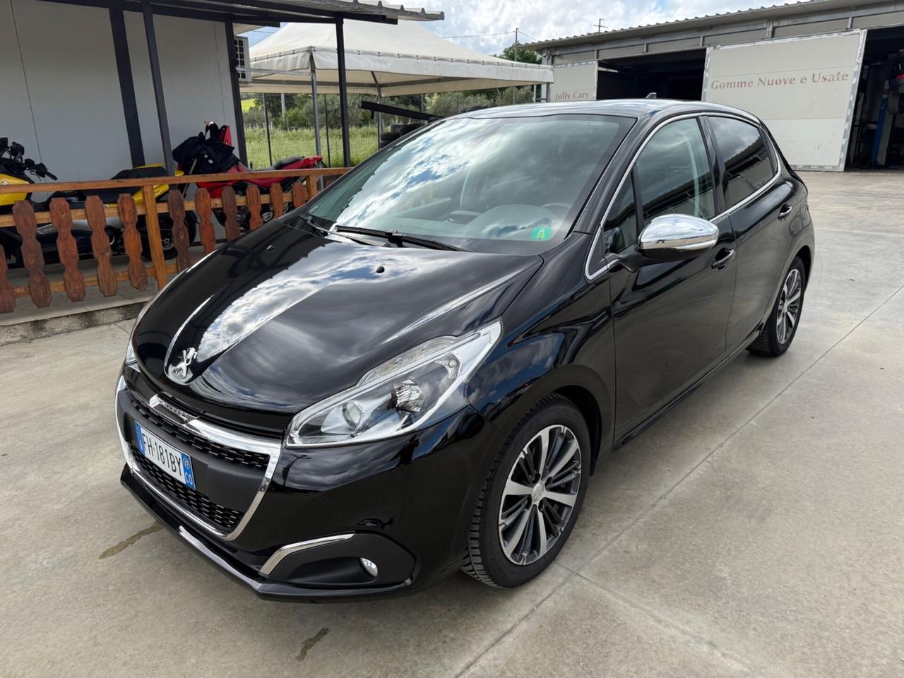 Peugeot 208 BlueHDi 75 5 porte Allure