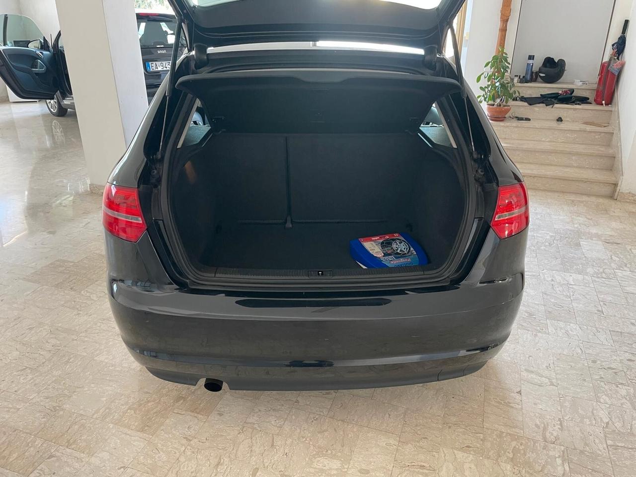 AUDI A3 SPB 1.6 TDI 105 CV AMBITION