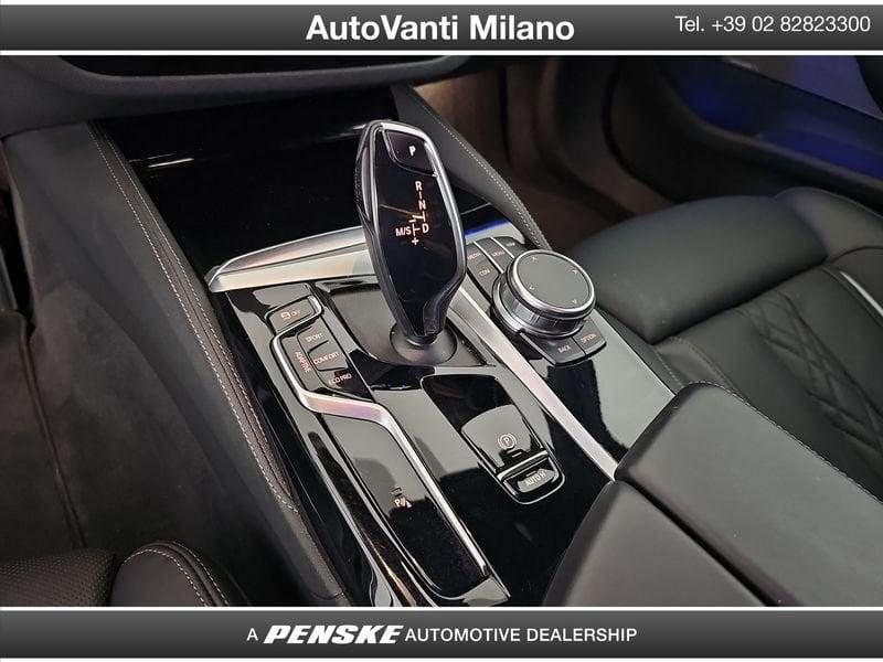 BMW Serie 5 540d Touring mhev 48V xdrive Luxury auto