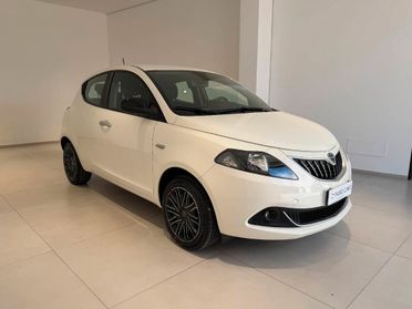 Lancia Ypsilon III 1.0 firefly hybrid Gold s&s 70cv 5p.ti