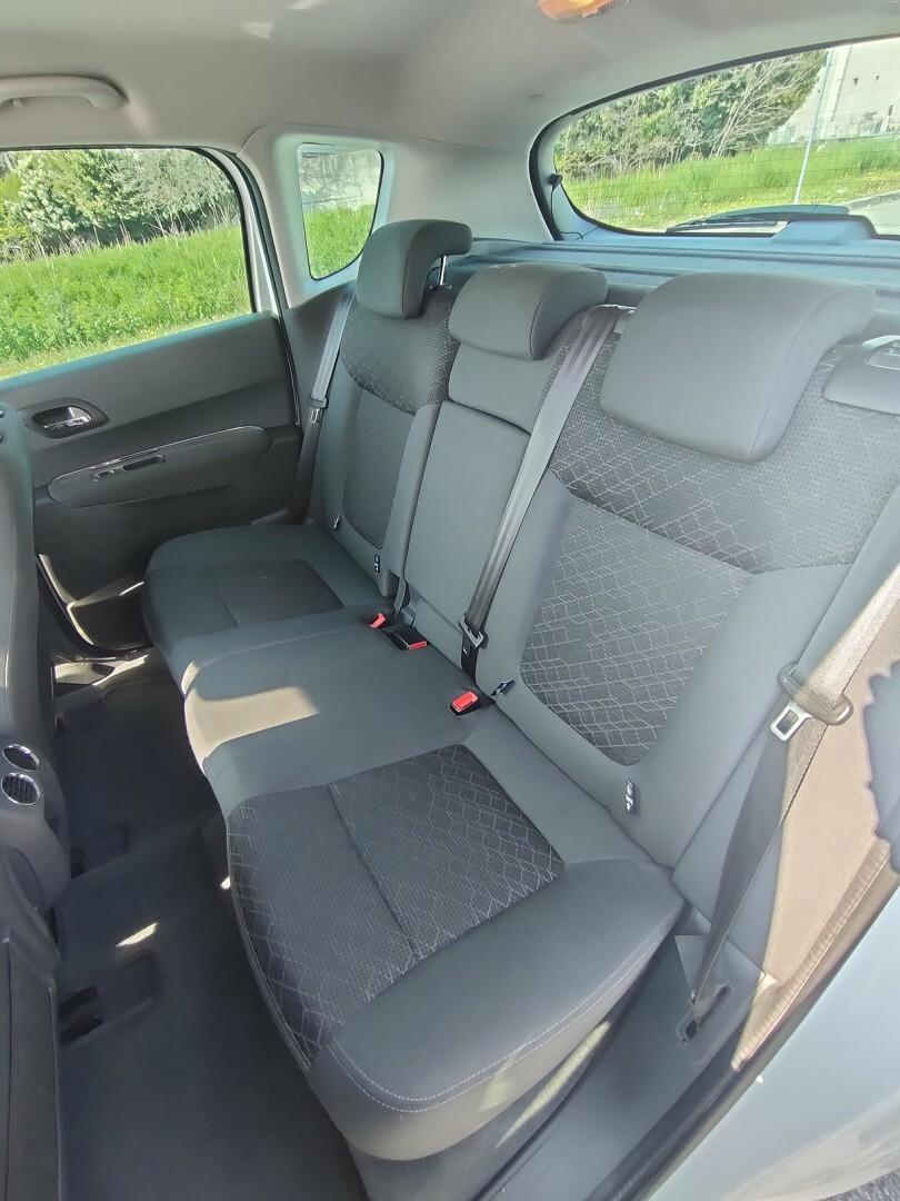 PEUGEOT 3008 1.6 bluehdi Active s&s 120cv