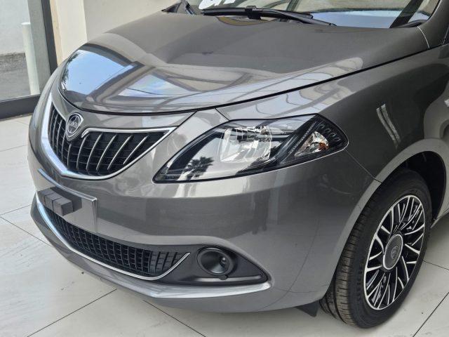 LANCIA Ypsilon 1.2 69 CV 5 porte GPL Ecochic tua da ?169,00 mensi