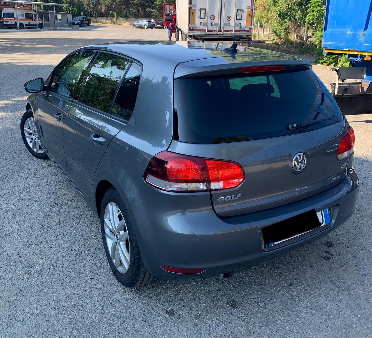 Volkswagen Golf 1.6 TDI 5p. Highline BlueMotion Technology