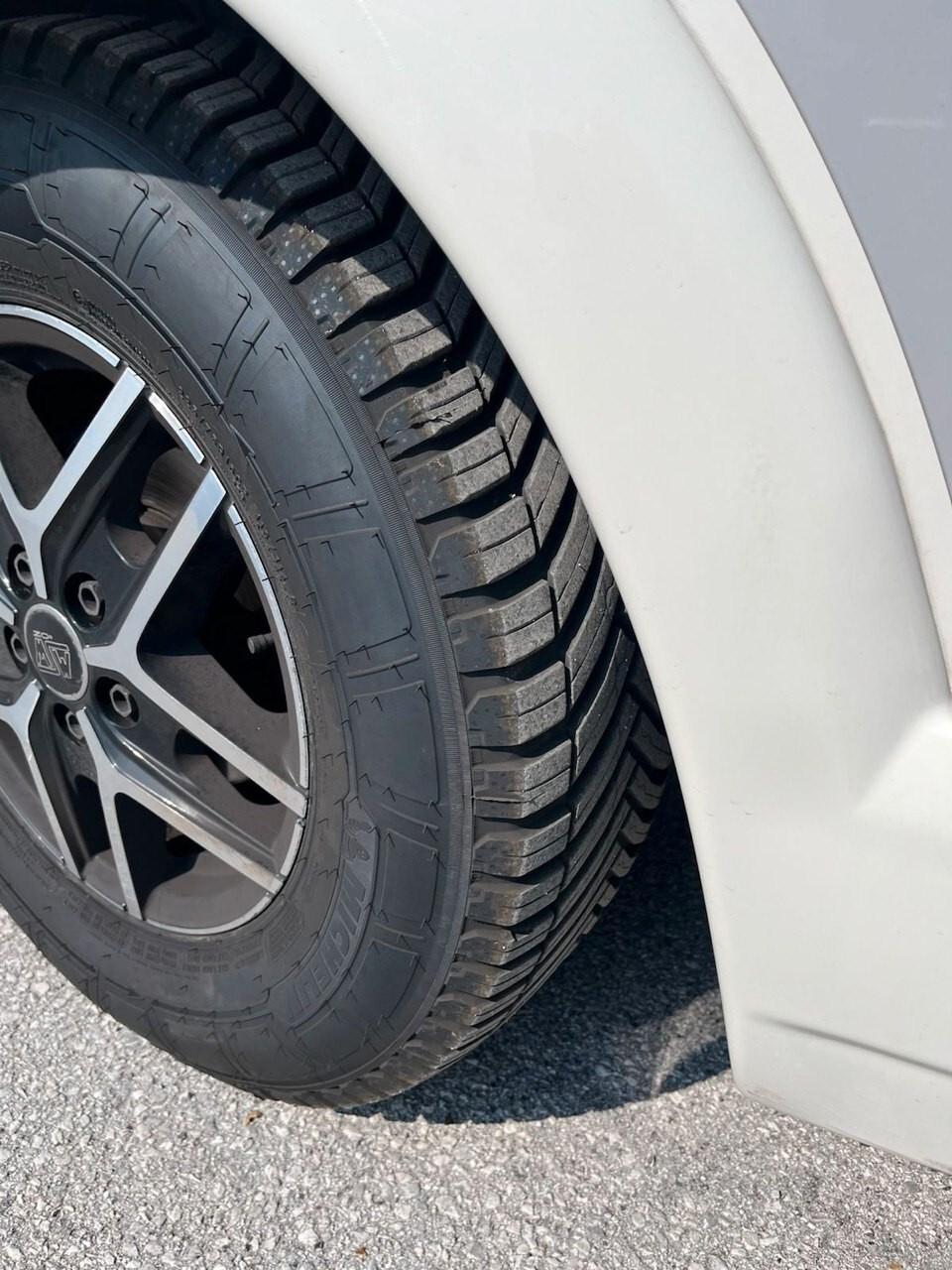 Carthago C-TOURER L 144 MOTORHOME