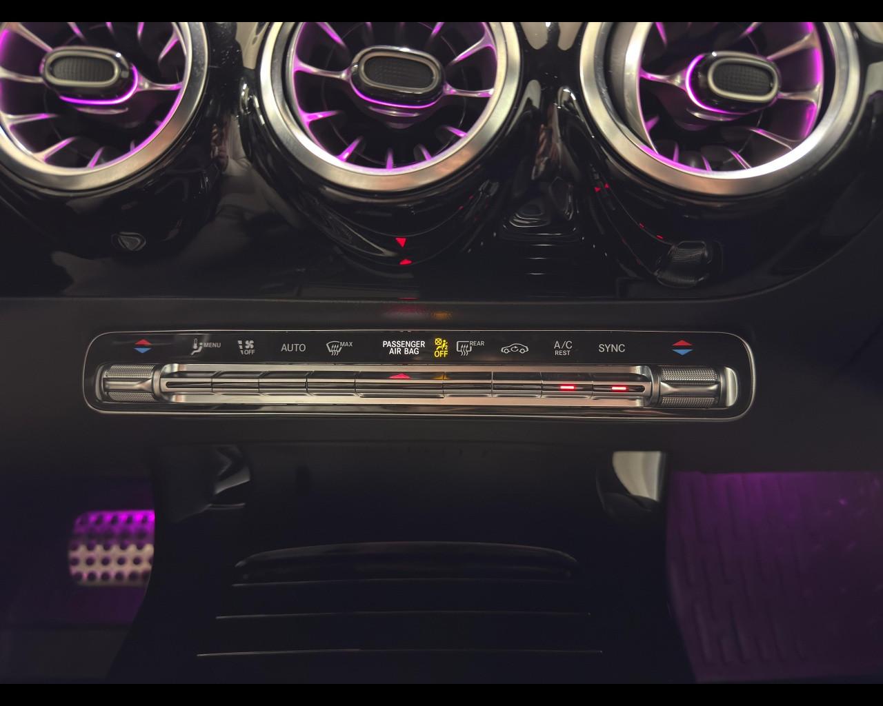 Mercedes-Benz Classe A (W177) - A 220 d Automatic AMG Line Premium