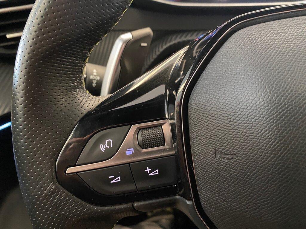 Peugeot 2008 1.2 PureTech GT EAT - PROMO