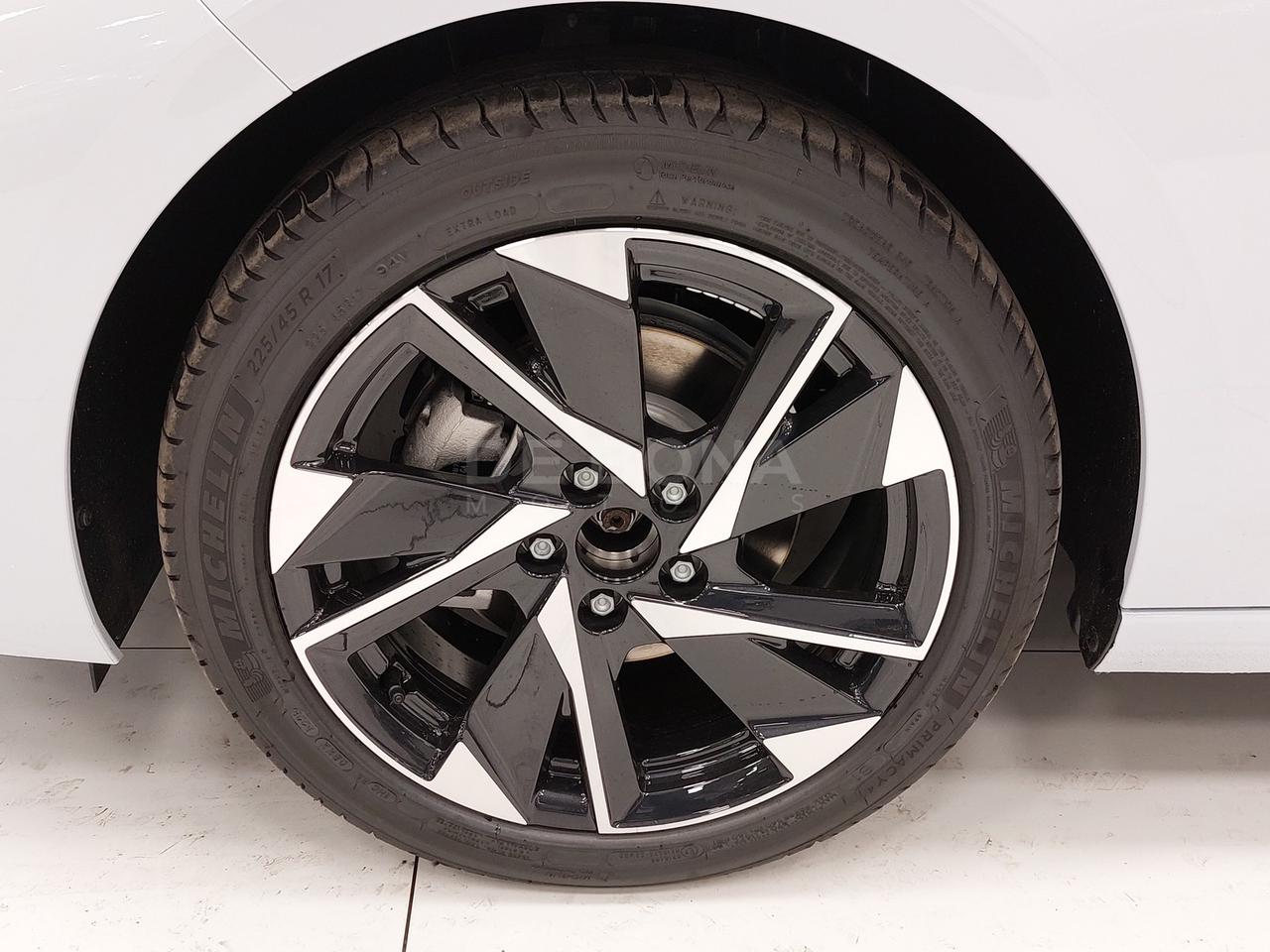 Peugeot 308 1.5 bluehdi allure s&s 130cv eat8