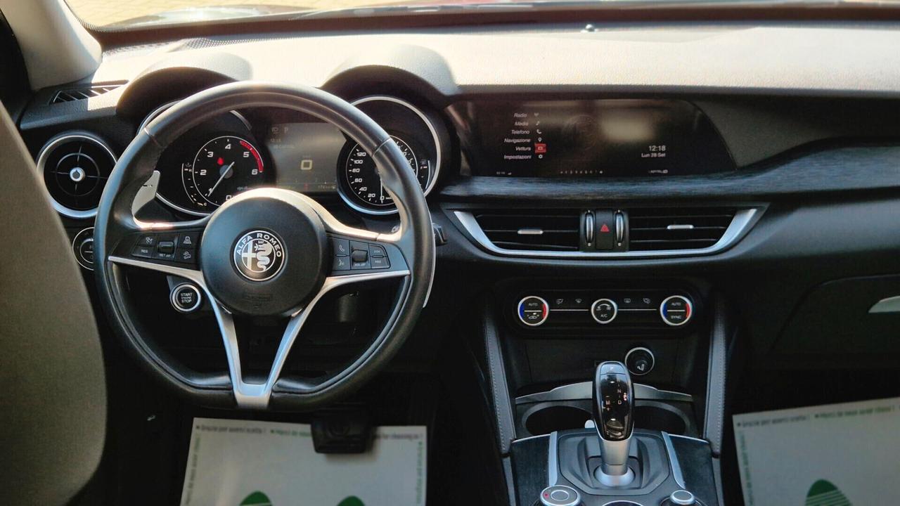 Alfa Romeo Stelvio 2.2 Turbodiesel 210 CV Q4 Veloce