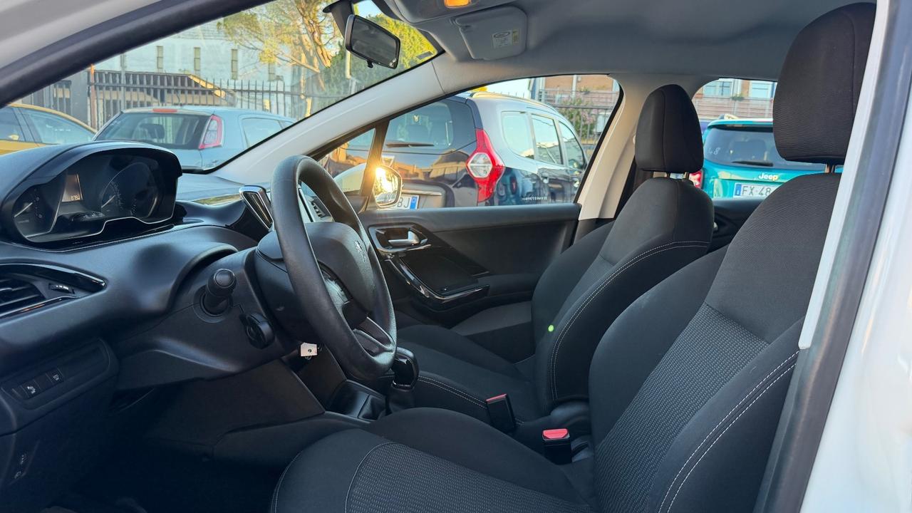 Peugeot 208 GT Line