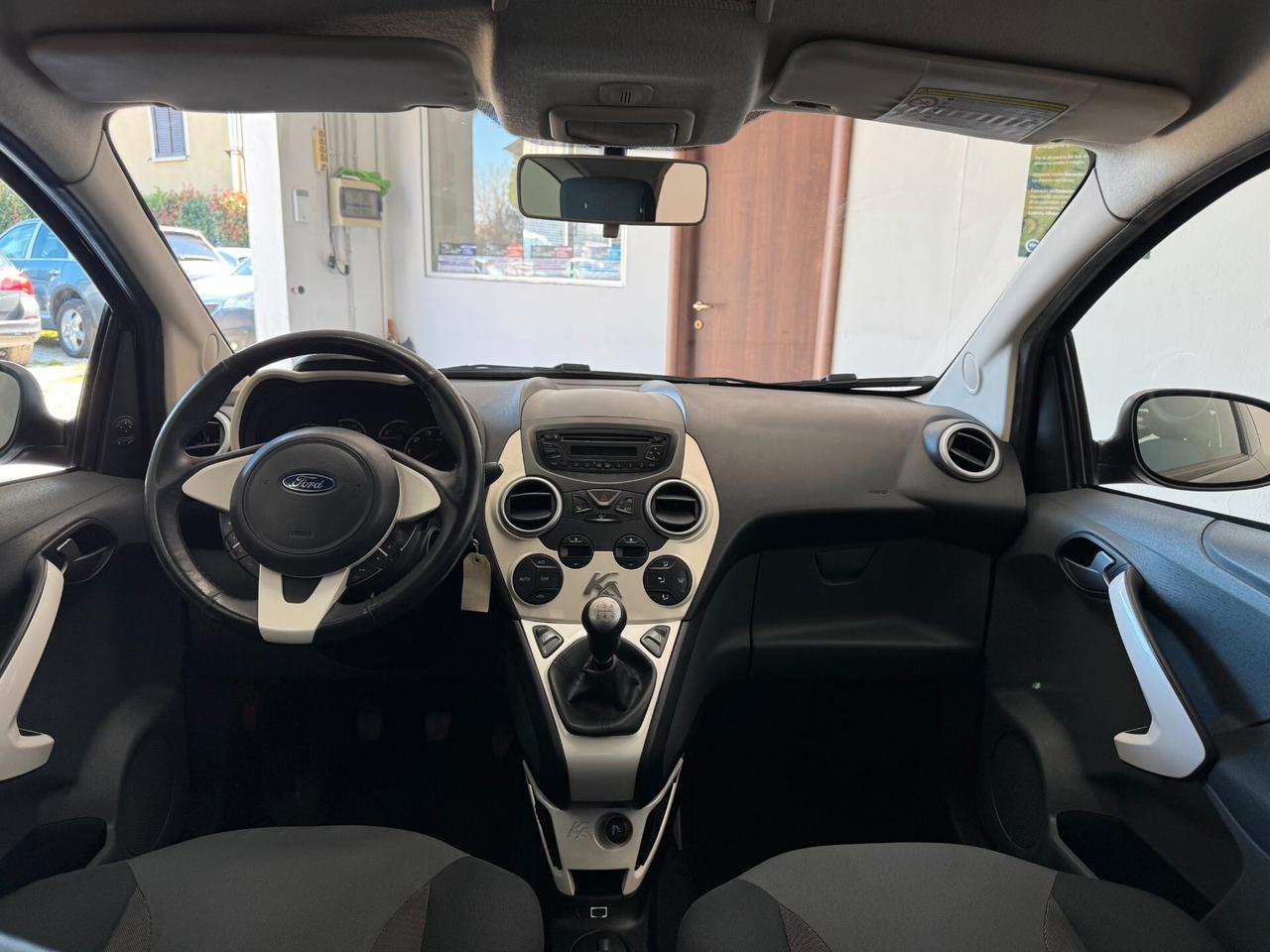 Ford Ka Ka+ 1.2 8V 69CV Titanium