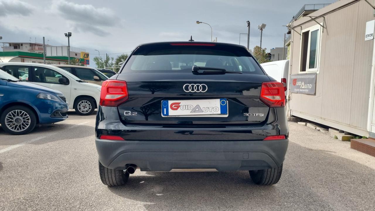 Audi Q2 30 TFSI Business