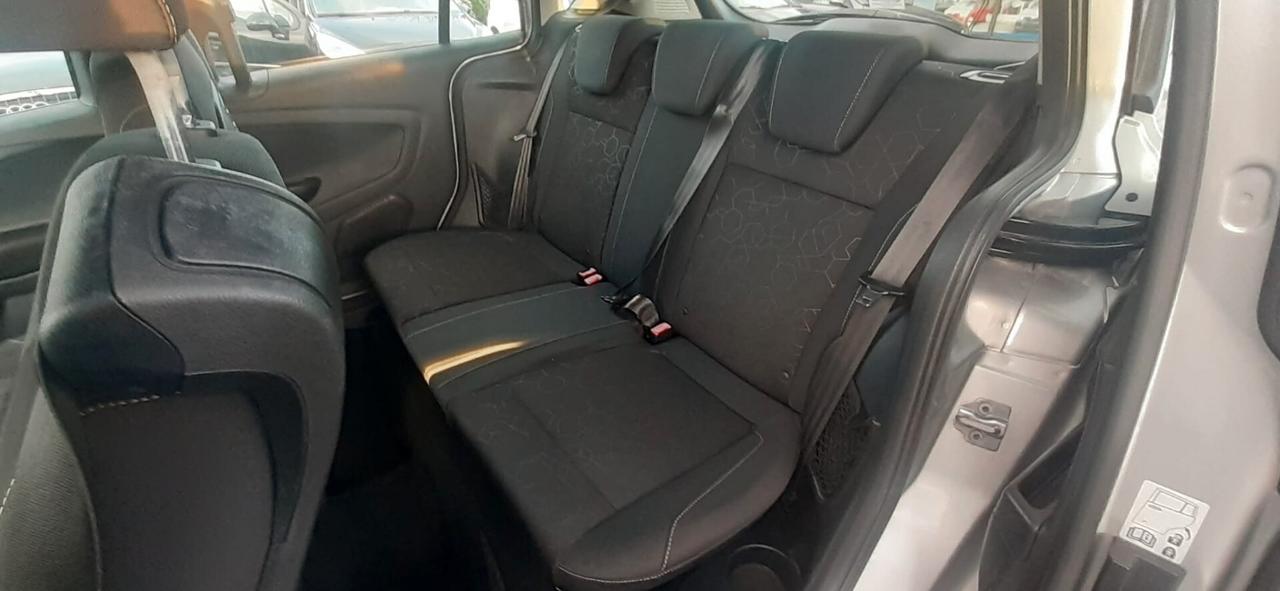 Ford B-Max 2015 - 1.5 TDCi Lb automobili