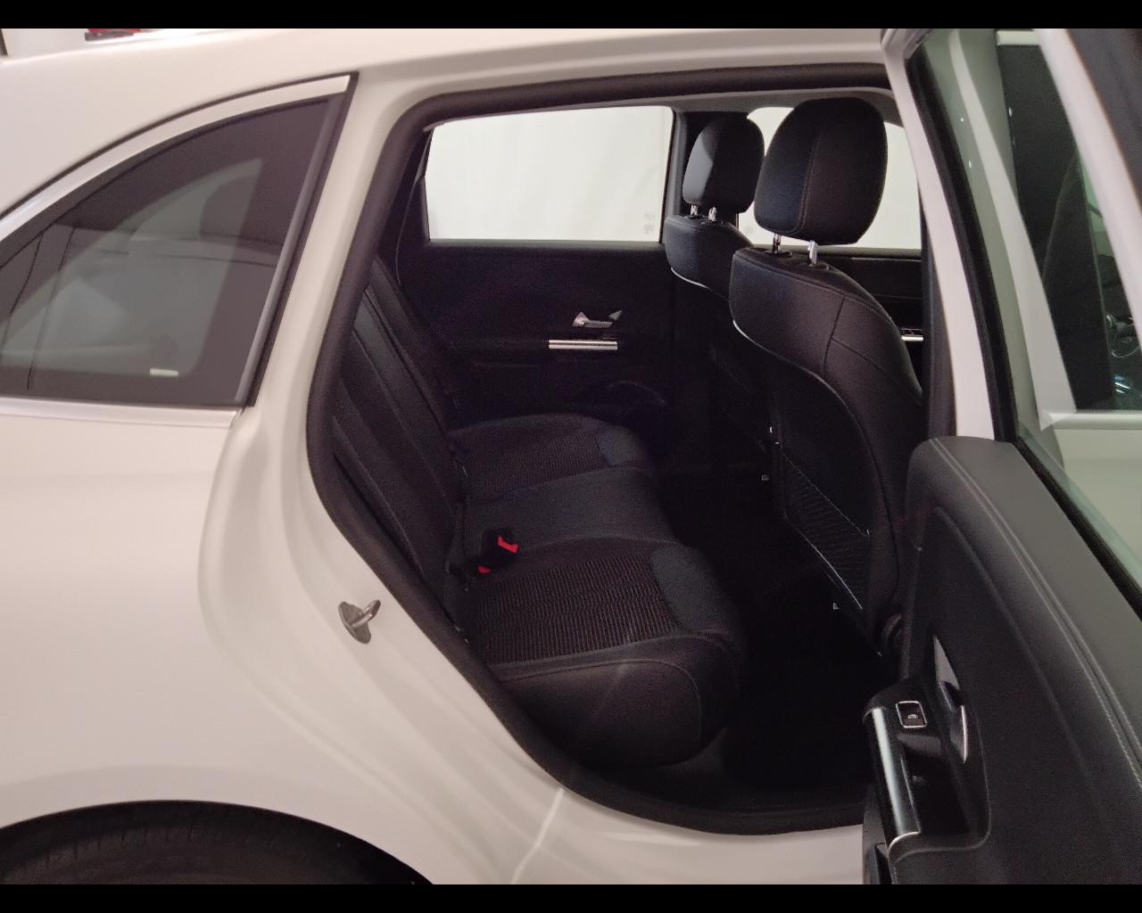 Mercedes-Benz Classe B - W247 2018 - B 180 d Sport Plus auto