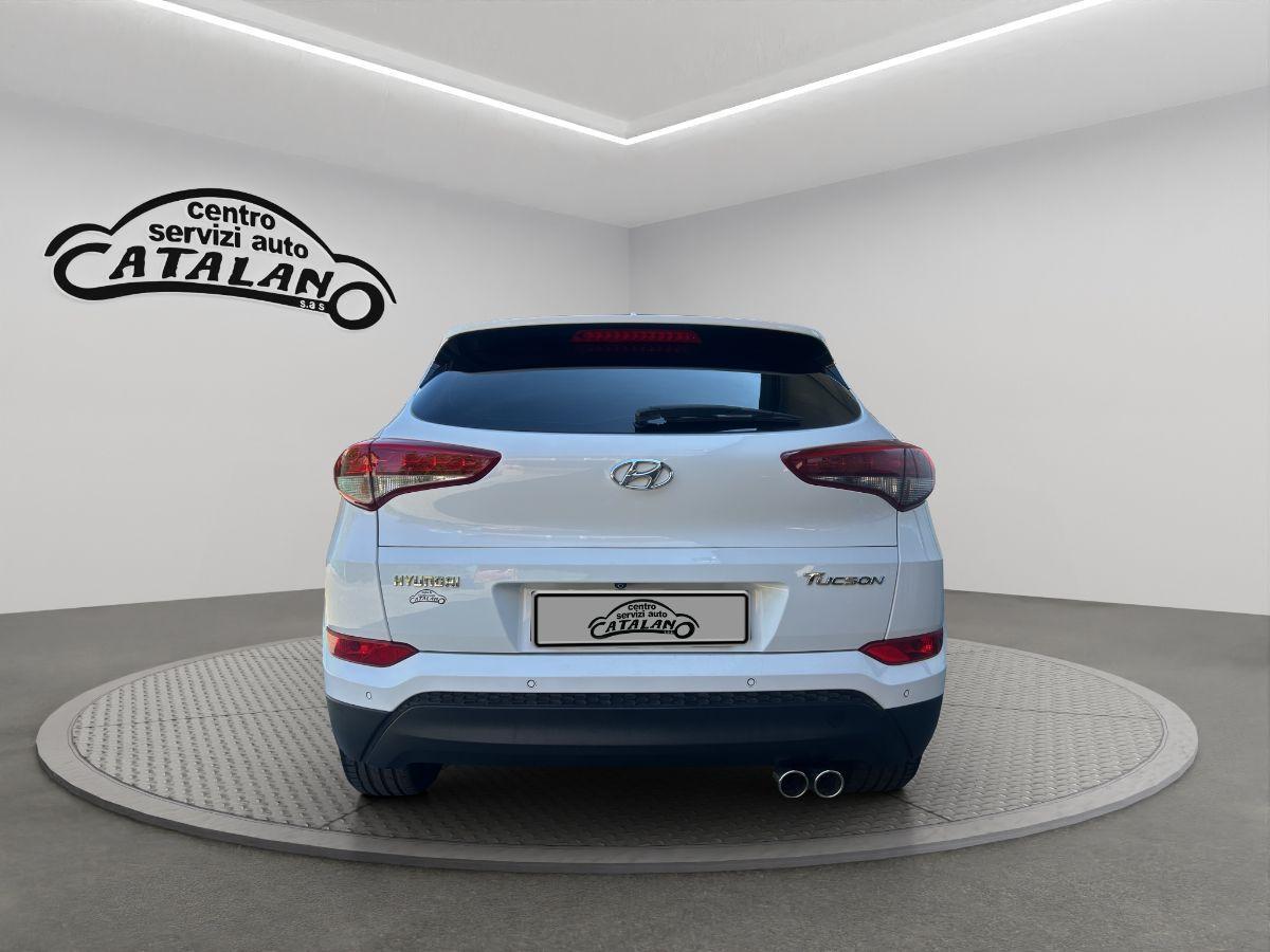 HYUNDAI - Tucson - 1.7 CRDi 115 CV XPossible TELECAMERA NAVI