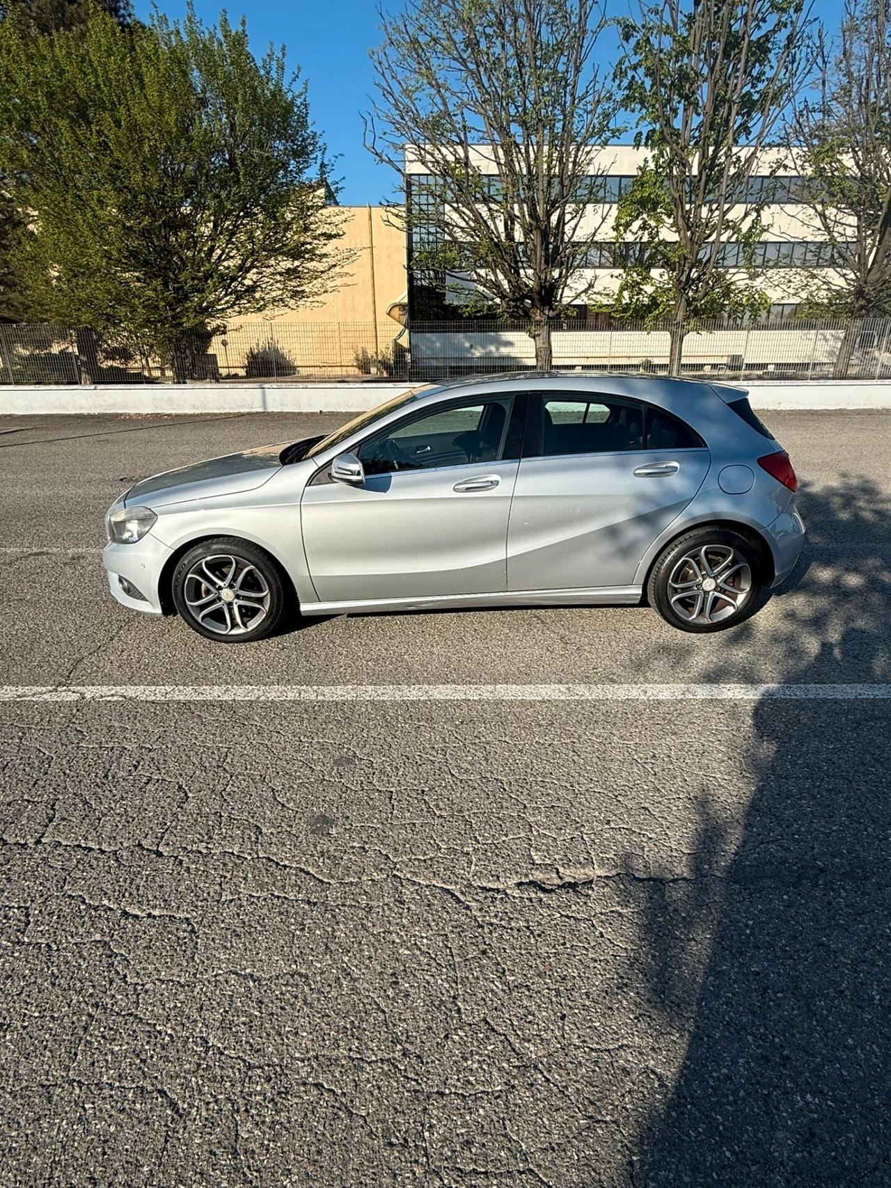 Mercedes-benz A 180 CDI BlueEFFICIENCY Automatic Sport