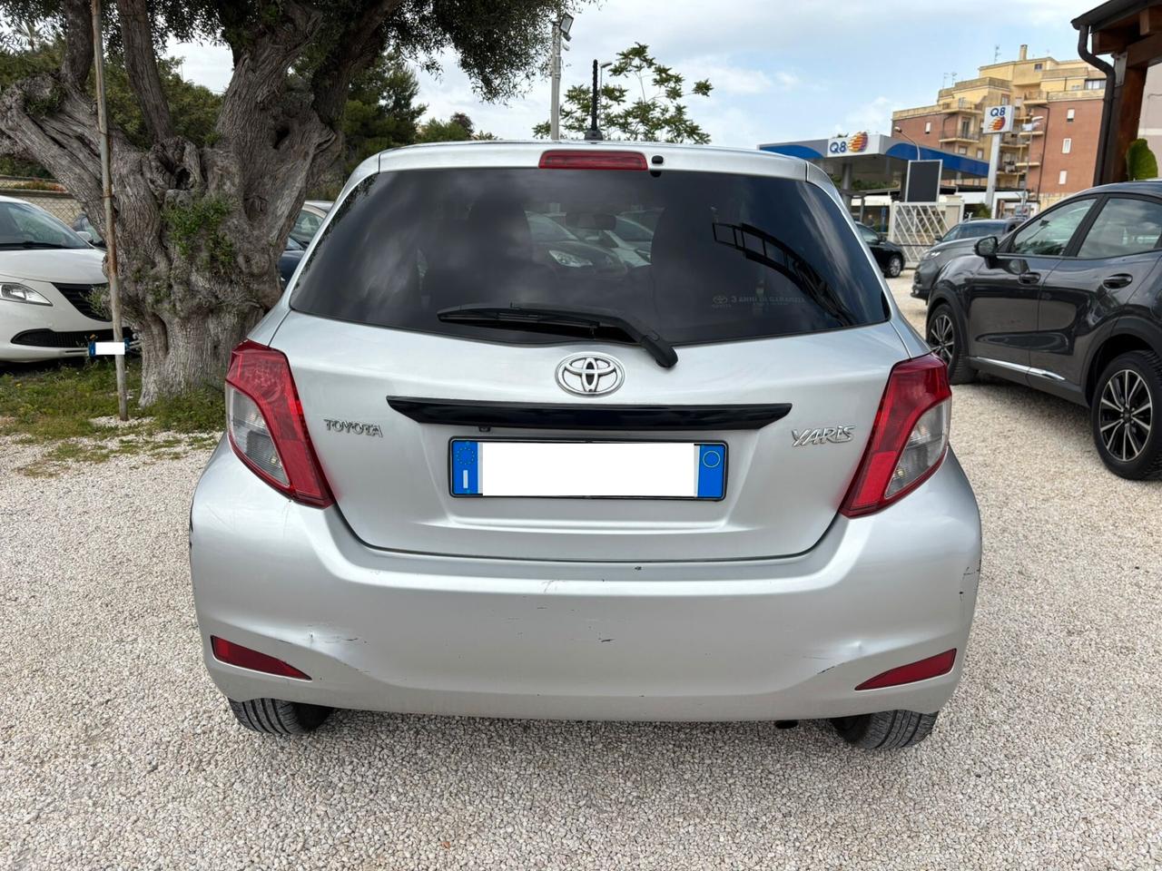 TOYOTA YARIS 1.3 B - 2012