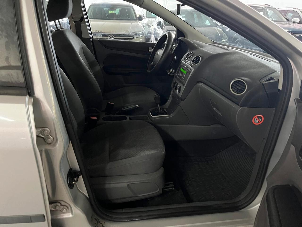 Ford Focus 1.6 90 CV SW