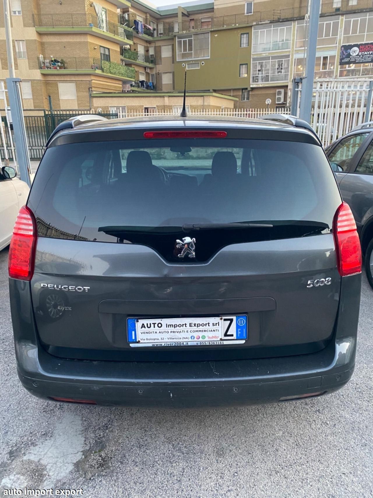 Peugeot 5008 1.6 HDi 7 Posti 2011 Full Tetto