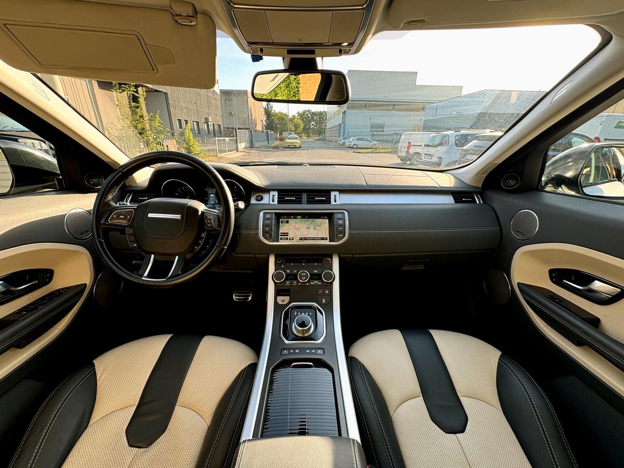 RANGE ROVER EVOQUE 2.2D aut- 153000km-FULL-2015