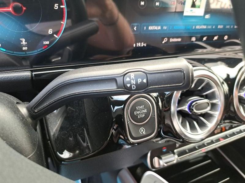 Mercedes-Benz GLA GLA 200 d Premium auto