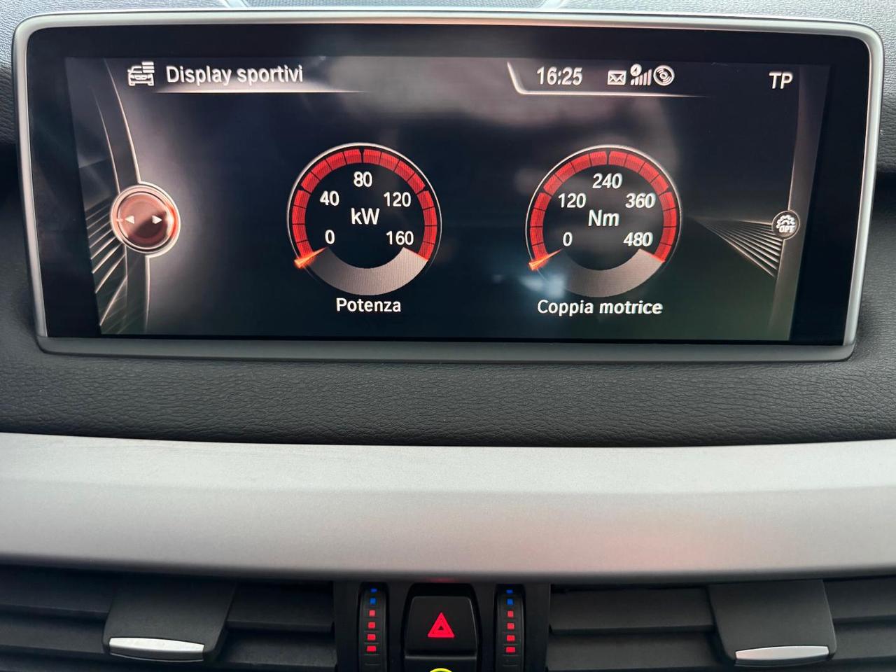 BMW X5 xdrive25d 218 CV Navi Led Dvd Uniprop