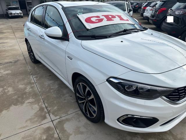 FIAT Tipo 1.4 T-Jet 120CV GPL 5P. Lounge