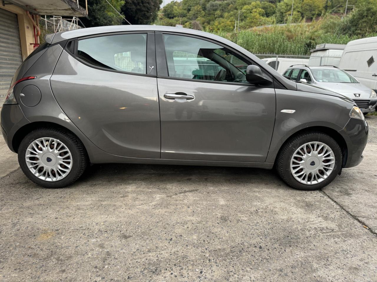 Lancia Ypsilon 1.3 MJT 16V 95 CV 5P. S&S 2016