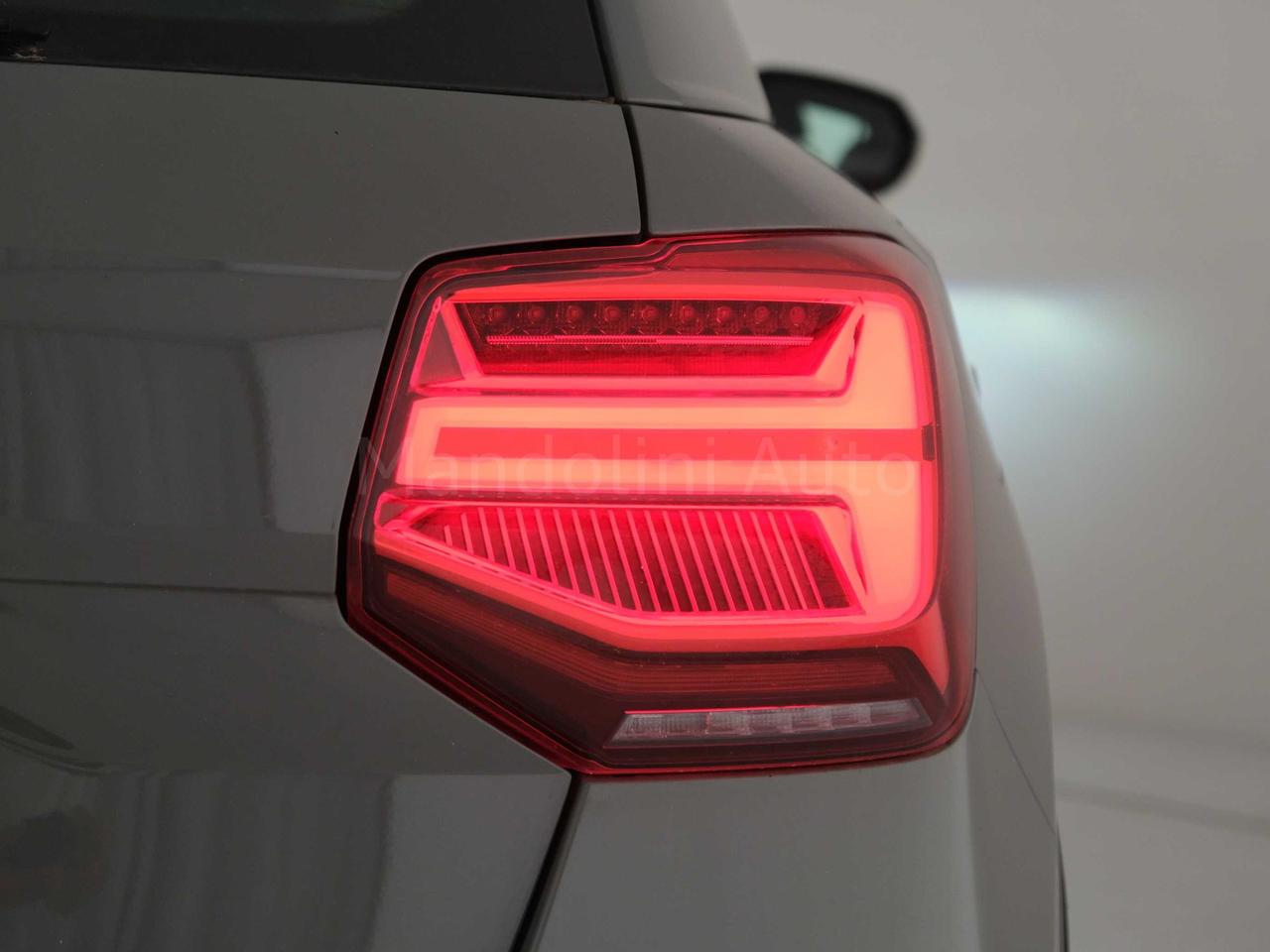 Audi SQ2 s2.0 tfsi quattro s tronic